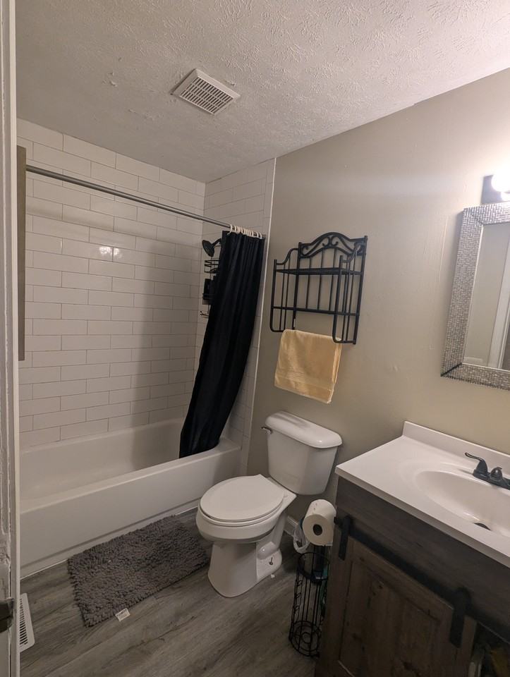 1602 Mason Dixon Dr S #NA - Photo 5 of 11