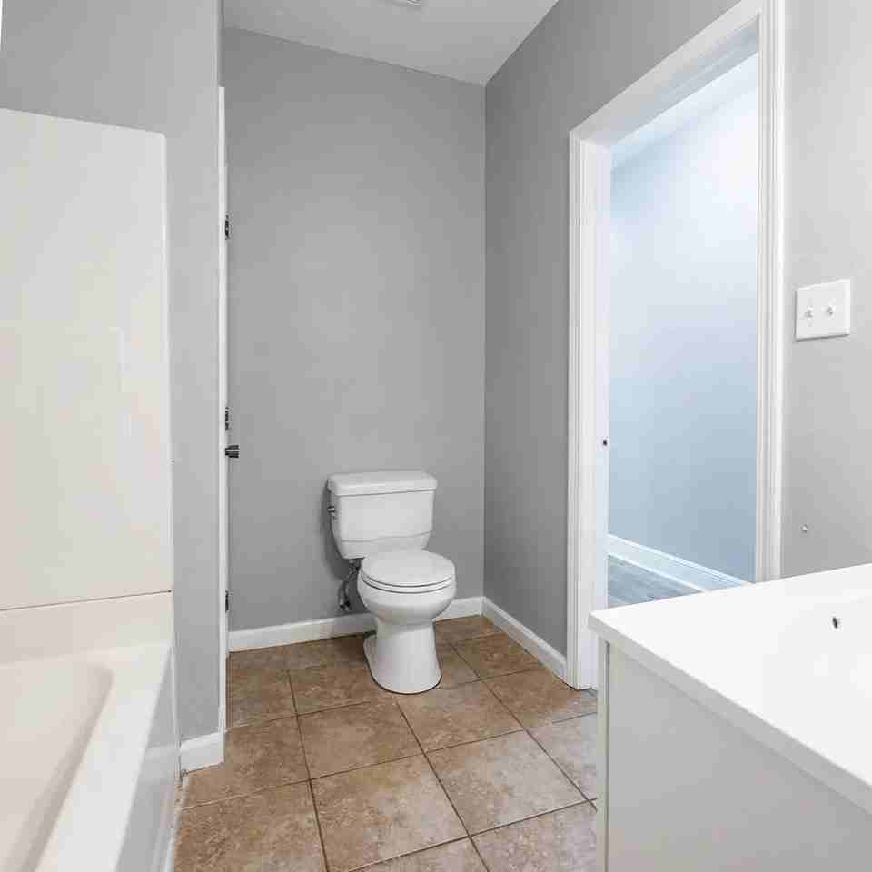 4114 Thalia St #NA - Photo 4 of 9