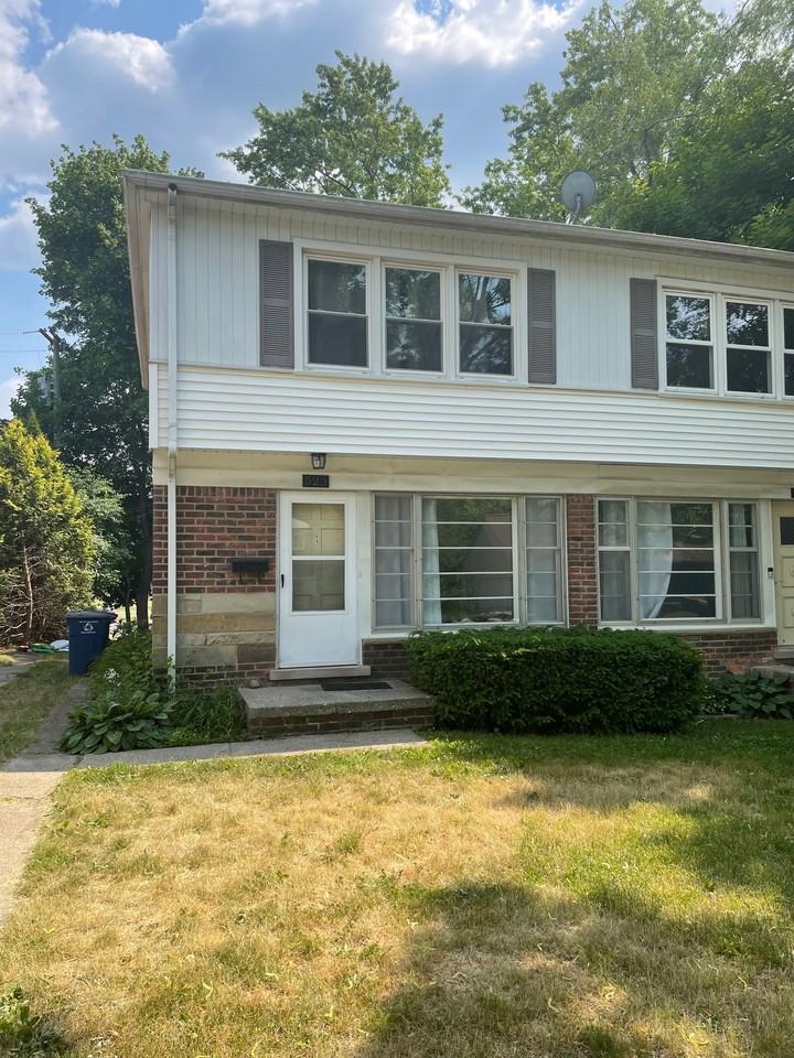 523 Snyder Ave #NA - Photo 2 of 14