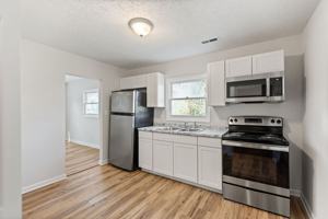 featured image of 152 Hamilton Cir #152