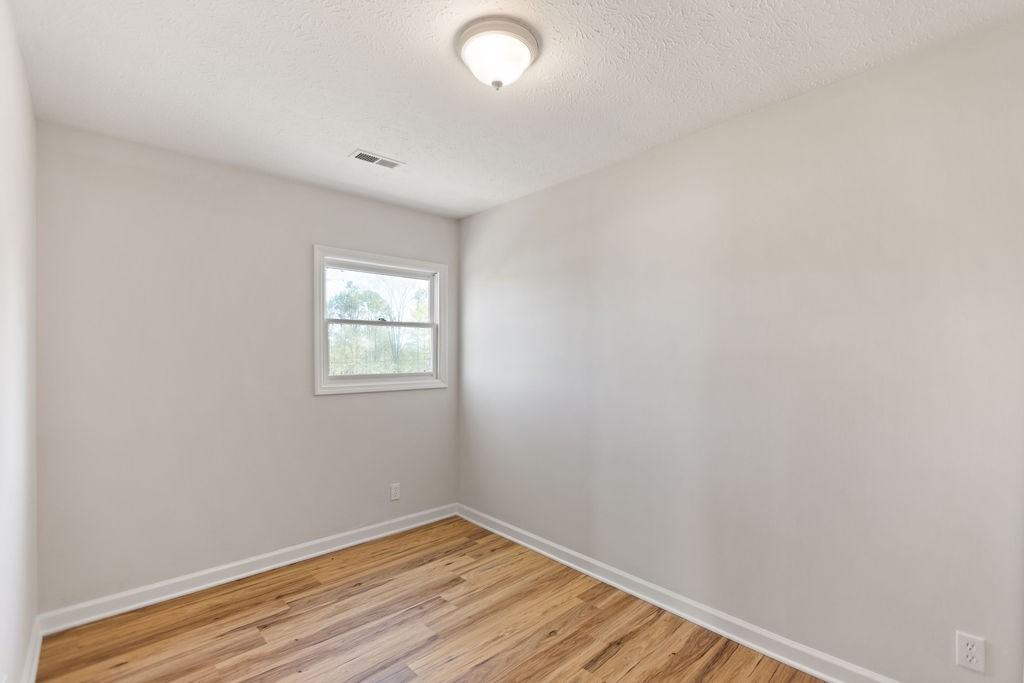 152 Hamilton Cir #152 - Photo 6 of 13