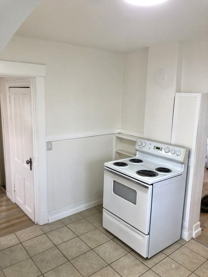 308 E Gordon Ave #NA - Photo 7 of 14