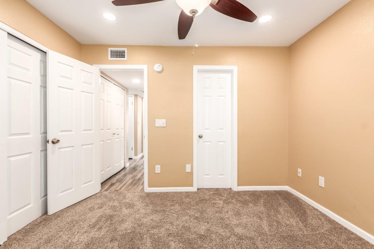 11640 N 51st Ave #216 - Photo 7 of 20