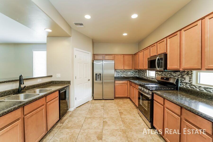 6449 W Smoky Falls Way - Photo 6 of 20