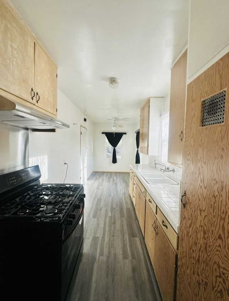 9153 Bentel Ave #NA - Photo 4 of 12