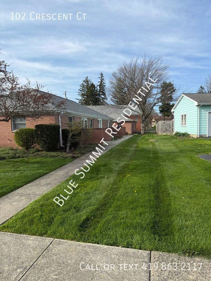 102 Crescent Ct - Photo 3 of 14