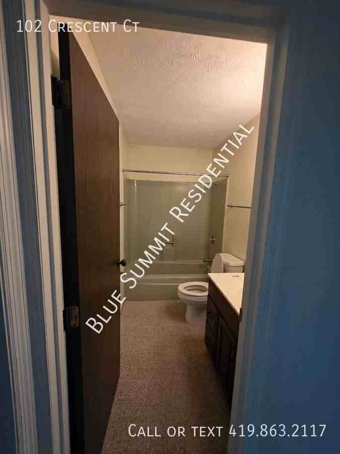 102 Crescent Ct - Photo 6 of 14