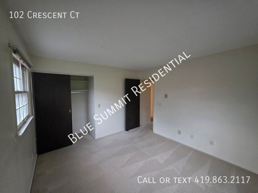 102 Crescent Ct - Photo 7 of 14