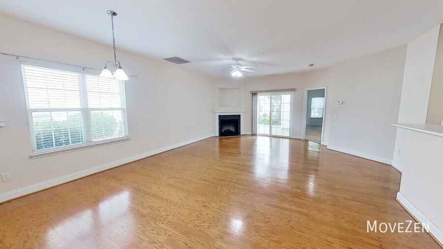 1539 Honey Bee Ln - Photo 2 of 24