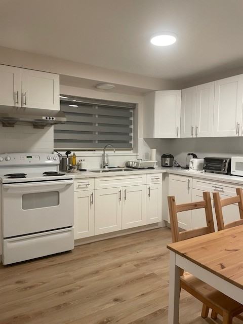 2870 East 15th Avenue - Photo 4 of 5