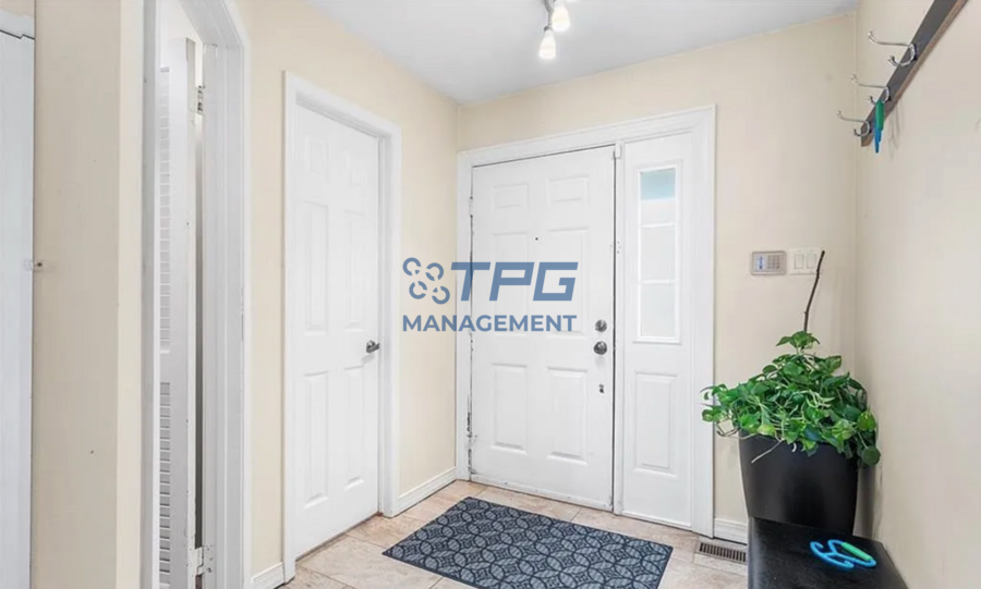 43 Dorchester Dr - Photo 3 of 28