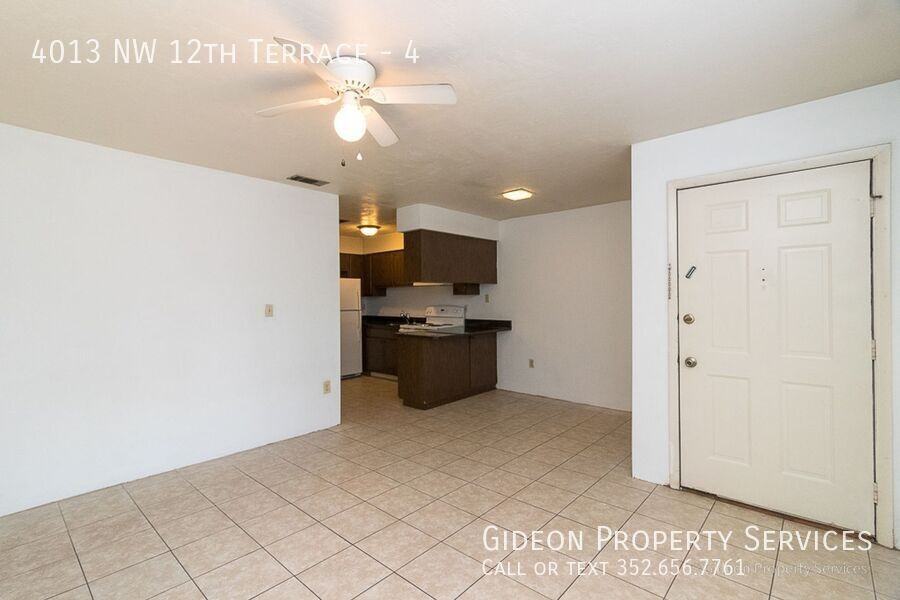 4013 Nw 12th Ter #4 - Photo 5 of 15