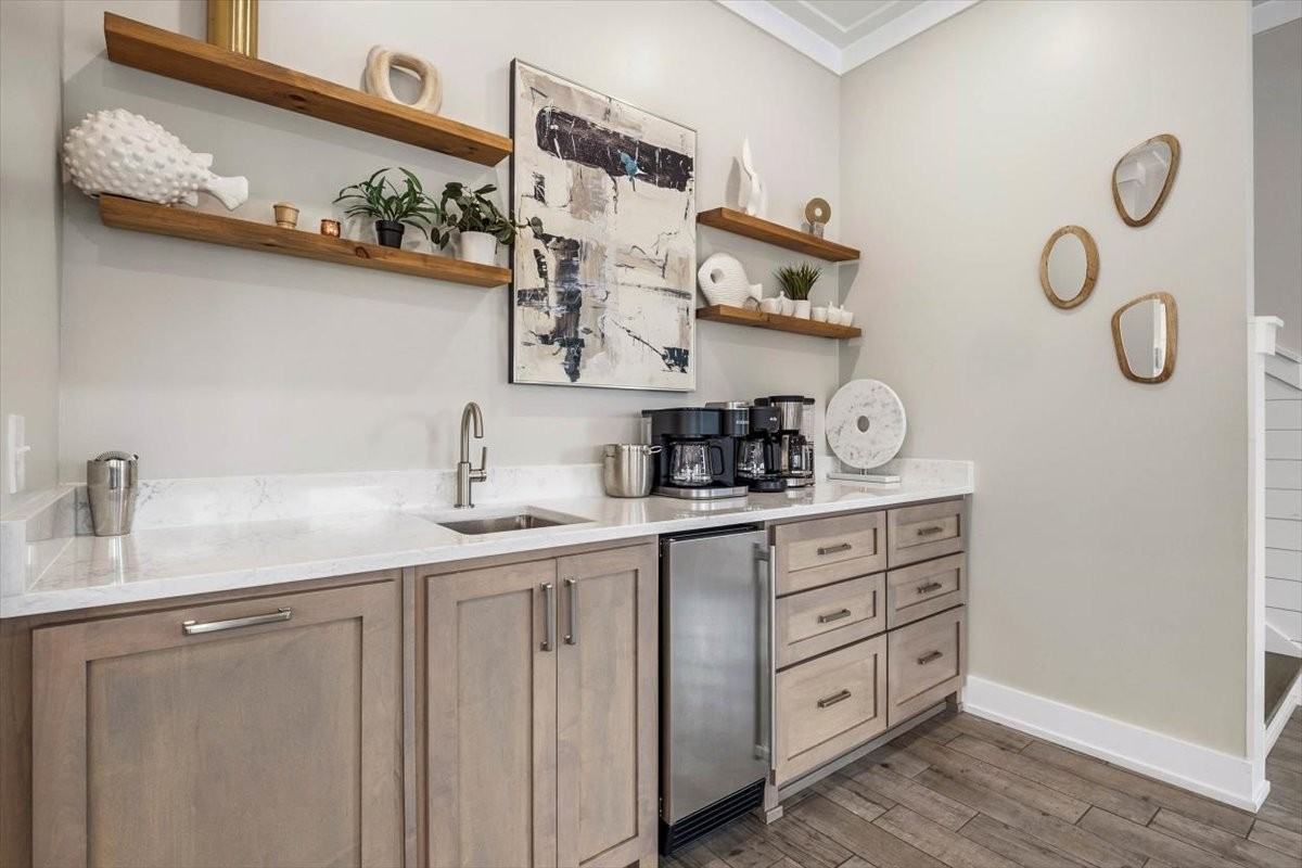 503 Albatross St #NA - Photo 6 of 50