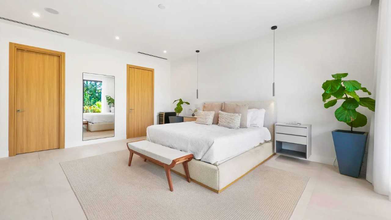 1504 Ne 6th St #NA - Photo 6 of 20