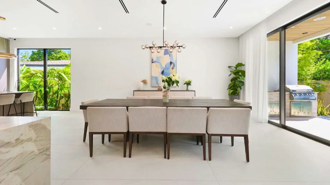 1504 Ne 6th St #NA - Photo 7 of 20