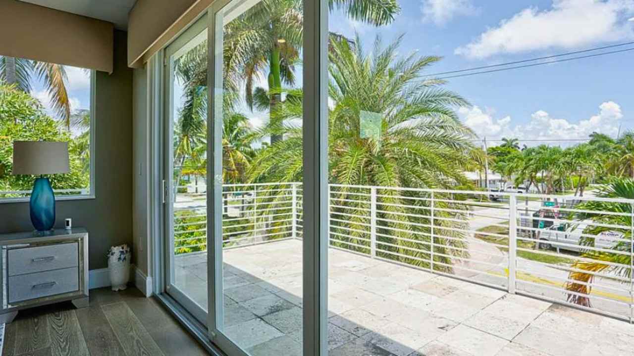 3200 Ne 26th St #NA - Photo 5 of 48