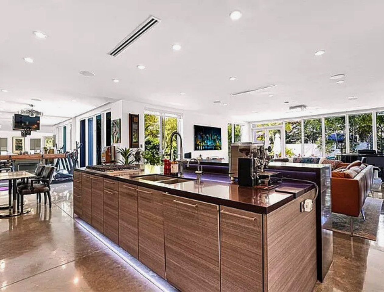 1312 Se 2nd St #NA - Photo 6 of 50