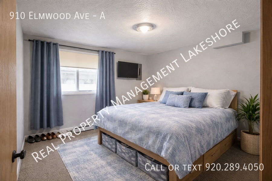 910 Elmwood Ave #A - Photo 6 of 7