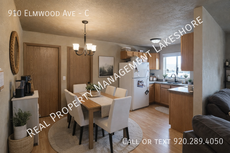 910 Elmwood Ave #C - Photo 5 of 11