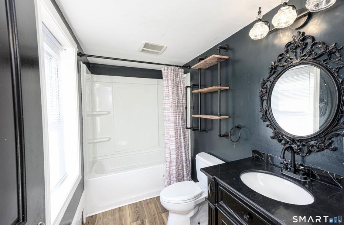 131 Wallingford Rd #NA - Photo 7 of 14