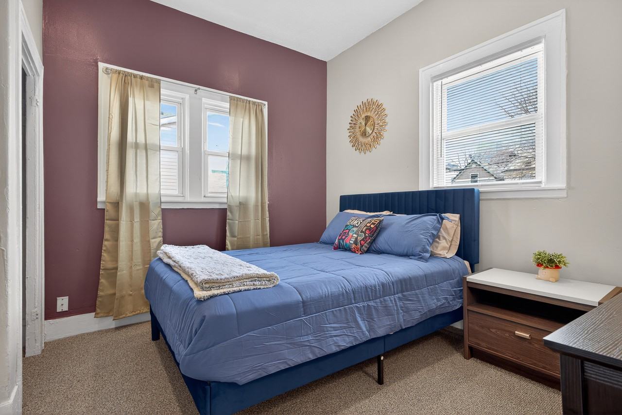 700 Broadway Ave Nw #1 - Photo 7 of 45