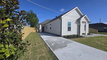 featured image of 3617 Park Blvd #3617