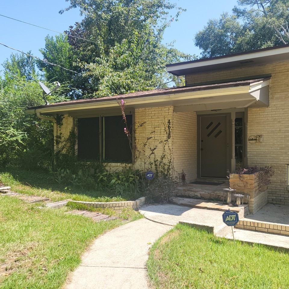 4610 Northmoor Ct #1-1 - Photo 2 of 22