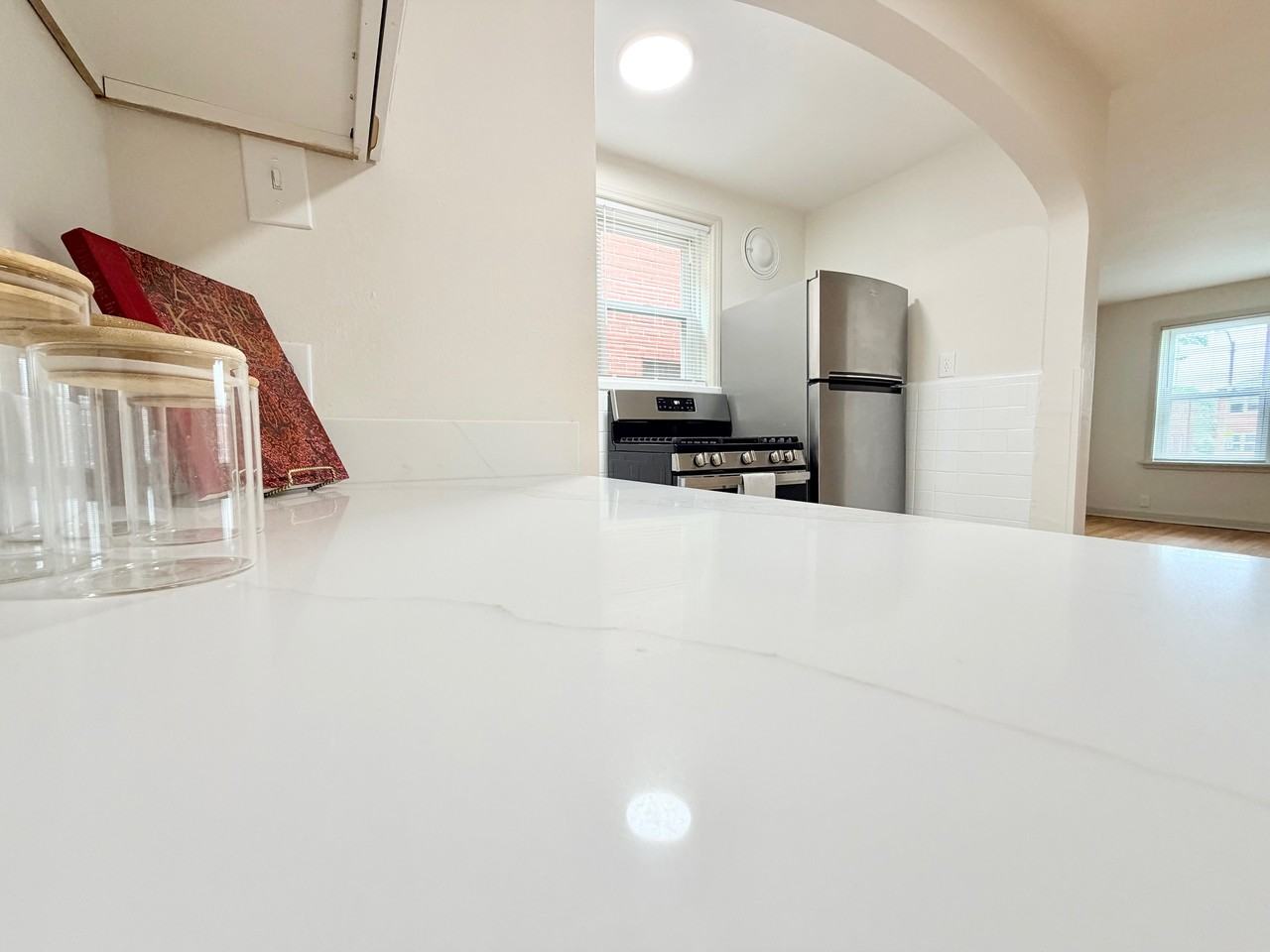 5308 Jamieson Avenue #1S - Photo 3 of 11