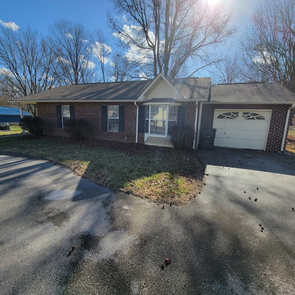 1535 Garden Ln #NA - Photo 3 of 18