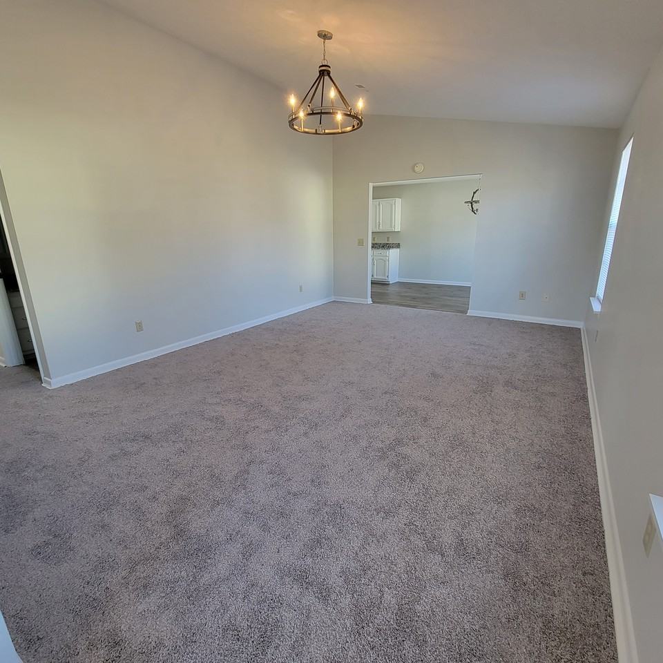 1535 Garden Ln #NA - Photo 4 of 18