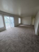 featured image of 444 Gramercy Dr