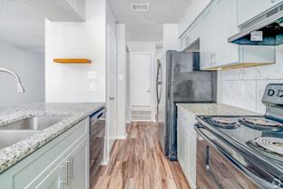 Top Location! Right in the heart of beautiful downtown Boerne! - Photo 1 of 1