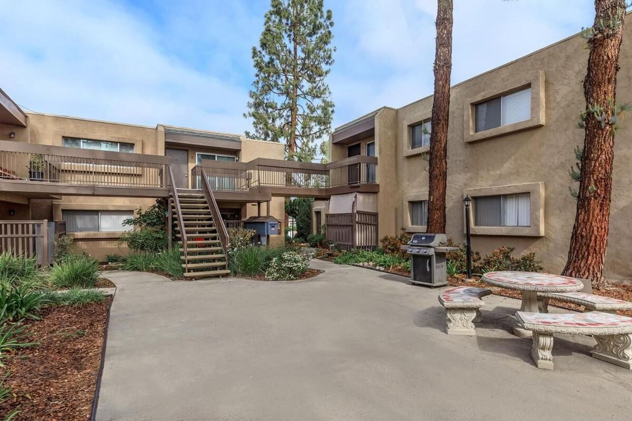 Mollison Terrace - Photo 4 of 45