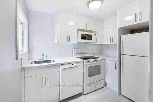 78 Northcote Avenue #2 - Photo 3 of 19