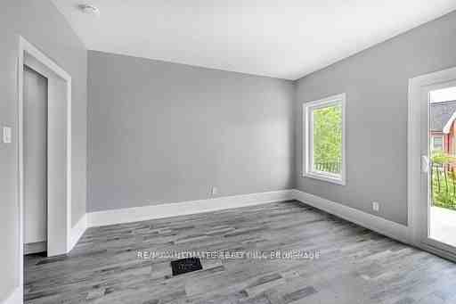 78 Northcote Avenue #2 - Photo 6 of 19