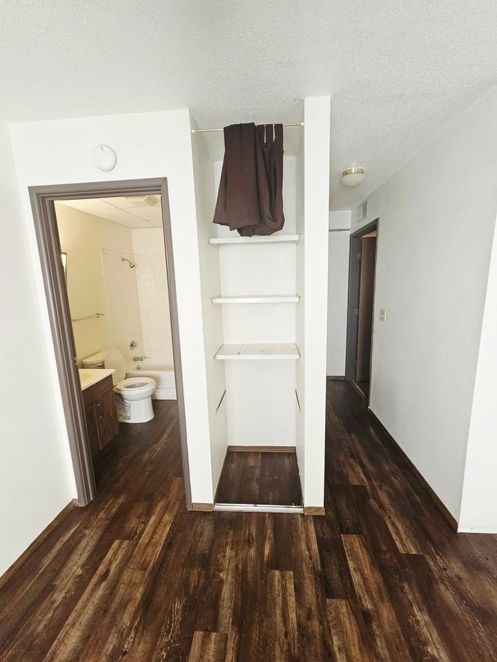 2007 E Divide - Photo 3 of 4