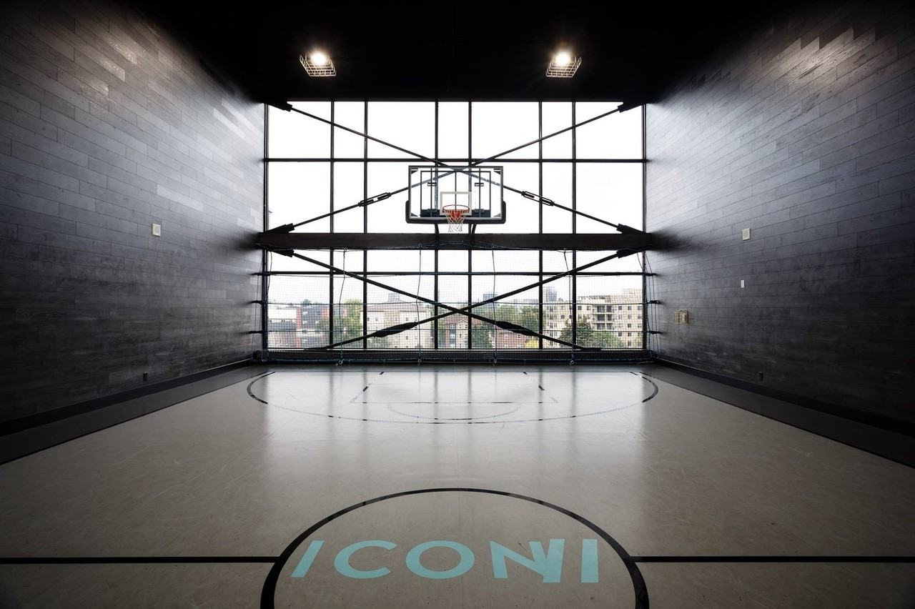 330 Columbia St W - Photo 2 of 11