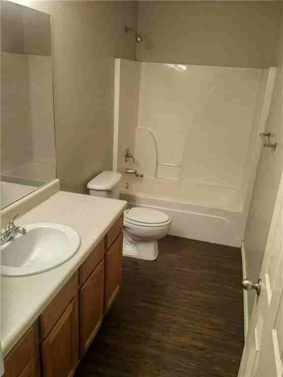 252 Graystone Cir - Photo 5 of 6