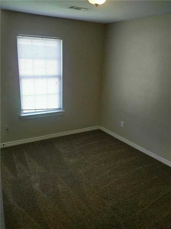 252 Graystone Cir - Photo 6 of 6