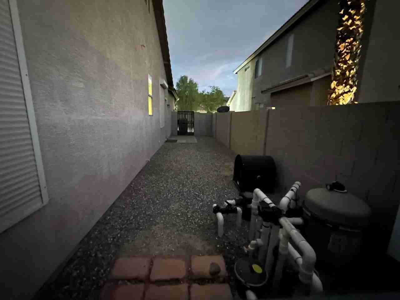 1812 E Beverly Rd - Photo 5 of 26