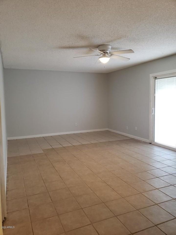 3327 W Joan De Arc Ave - Photo 5 of 18