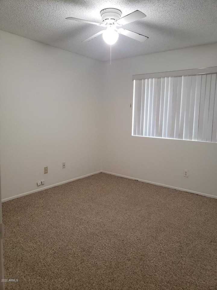 3327 W Joan De Arc Ave - Photo 7 of 18