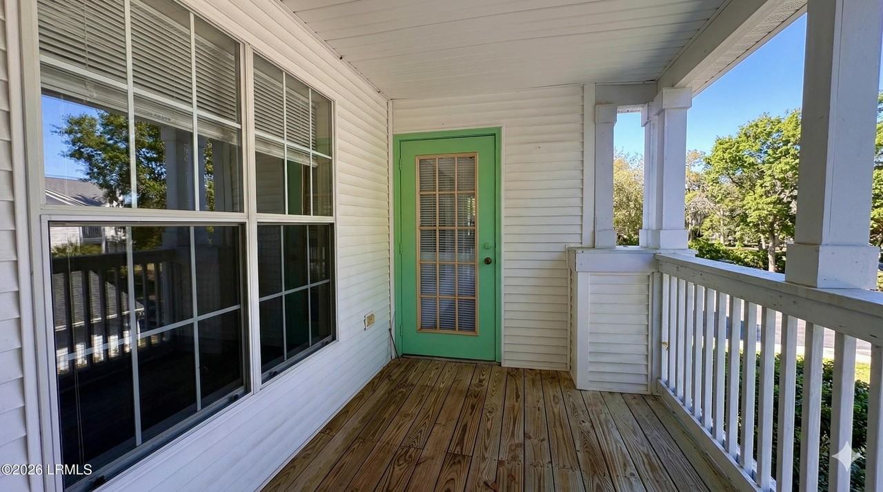 1231 Ladys Island Dr #339 - Photo 4 of 17