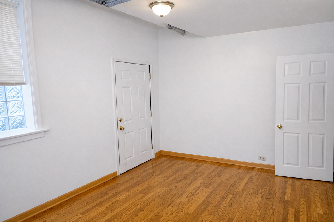 1934 E 74th St #GDN - Photo 4 of 6