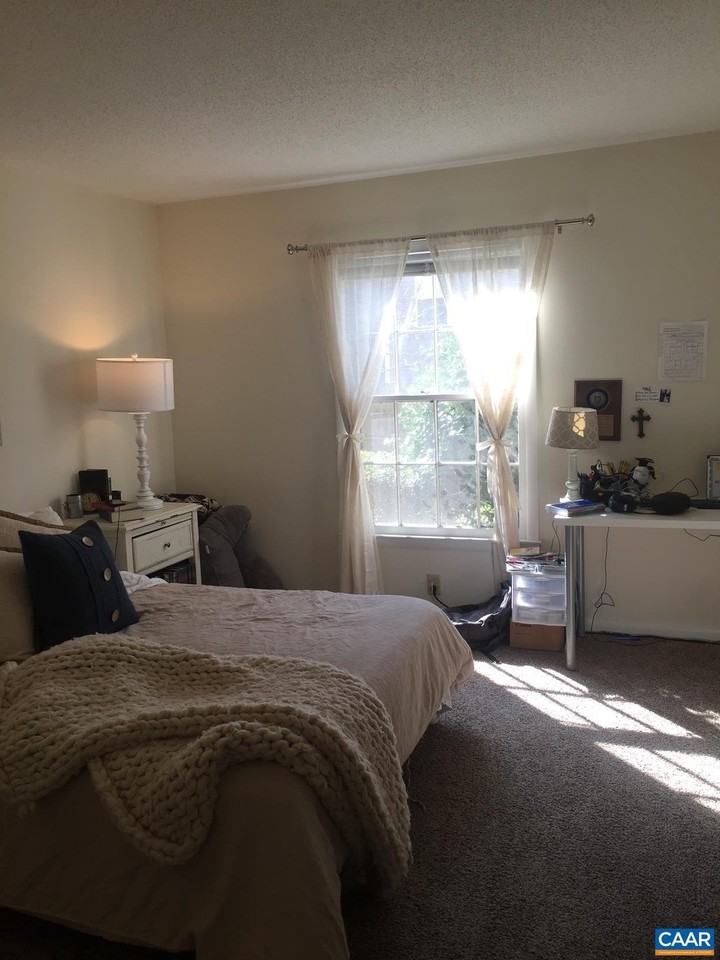 2527 Hydraulic Rd #56 - Photo 4 of 16