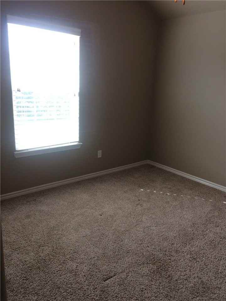 3705 Southlake Park Ln - Photo 6 of 14