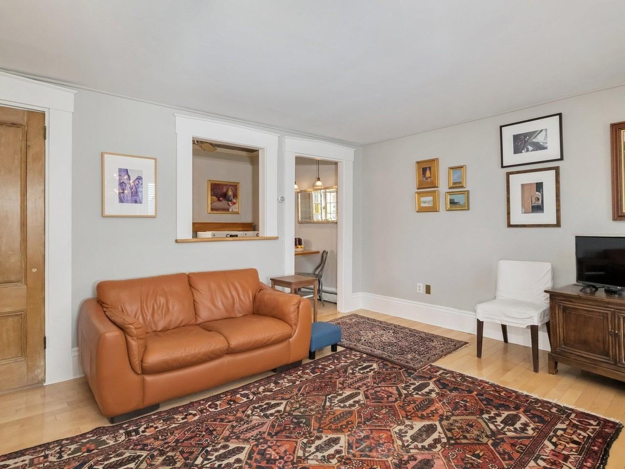 14 Center St #E - Photo 5 of 21