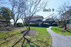 featured image of 4 Bittersweet Ln #4G