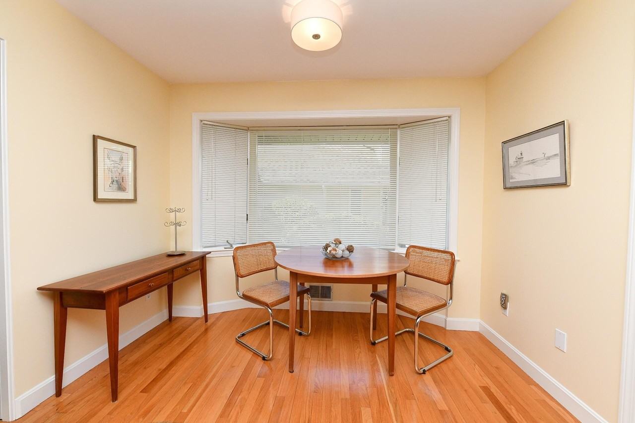 4 Bittersweet Ln #4G - Photo 5 of 26