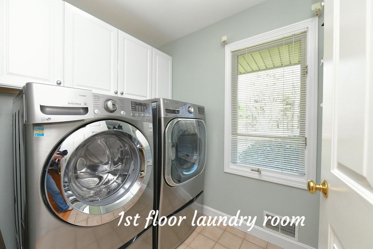 4 Bittersweet Ln #4G - Photo 6 of 26